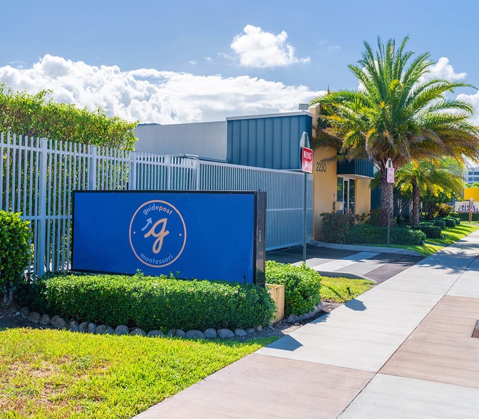 2230 Hollywood Blvd, Hollywood, FL for sale - Other - Image 2 of 6