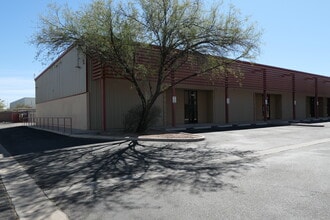 3150 Freeway Industrial Loop, Tucson, AZ for lease Building Photo- Image 1 of 6