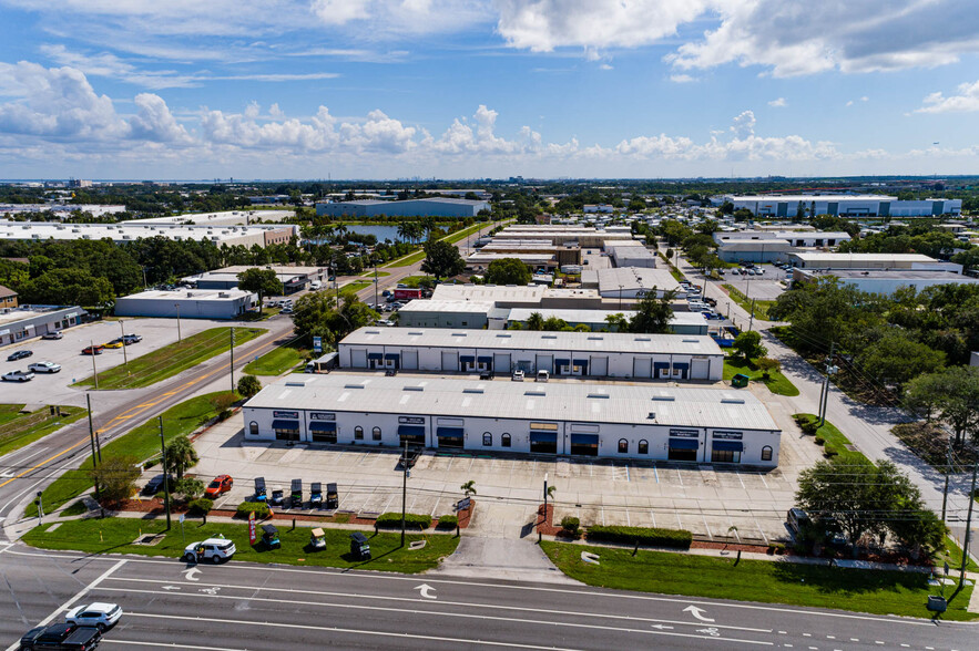 12505 66th St N, Largo, FL for lease - Building Photo - Image 3 of 29