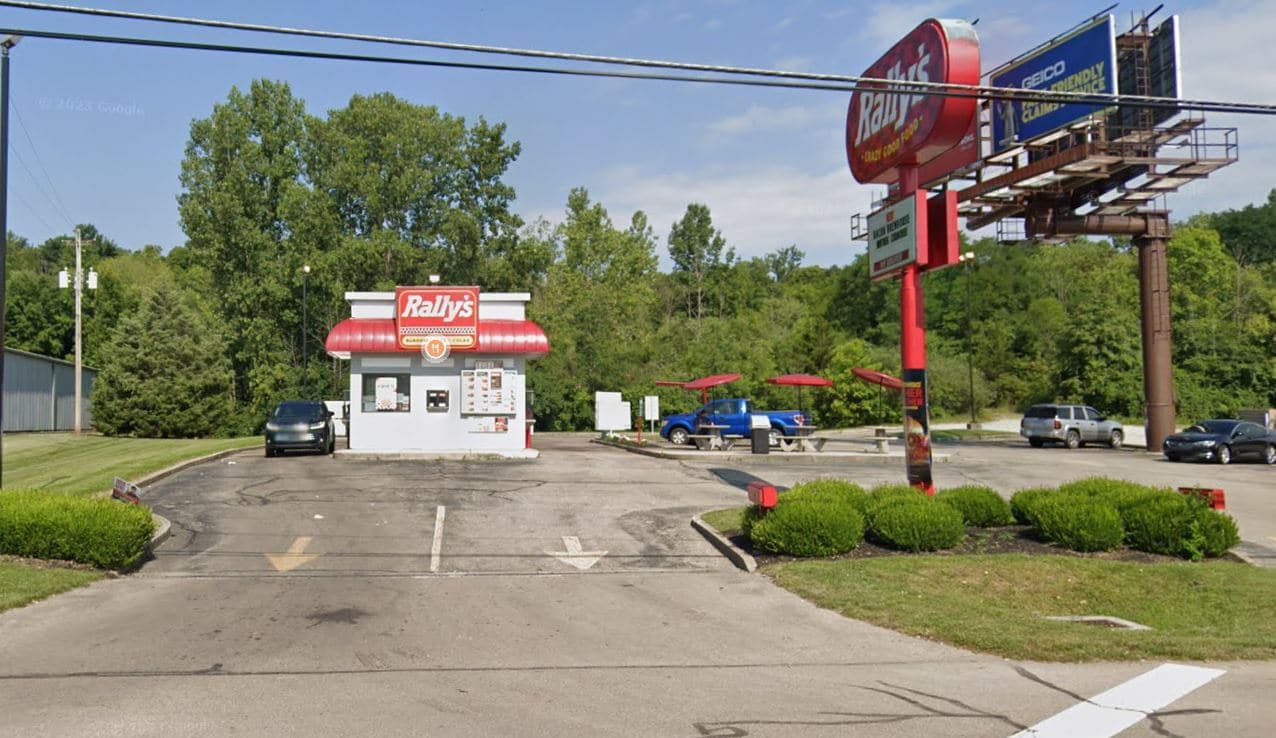 1099 Upper Valley Pike, Springfield, OH for lease Building Photo- Image 1 of 6