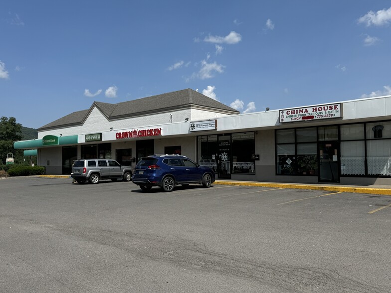 75 N Market St, Nanticoke, PA for lease - Building Photo - Image 2 of 7