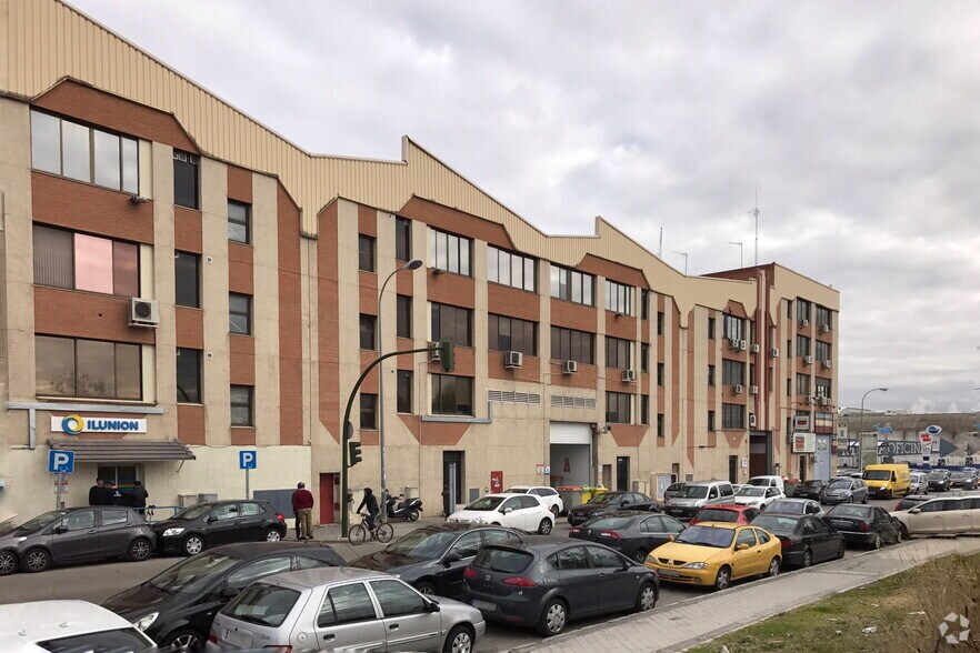 Industriel dans Madrid, Madrid à vendre - Photo du bâtiment - Image 2 de 2