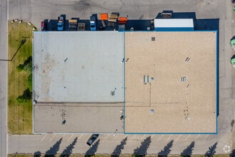 5608 Burbank Cres SE, Calgary, AB - AERIAL  map view