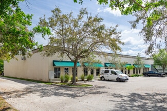 Plus de détails pour 1076 Business Ln, Naples, FL - Flex à vendre