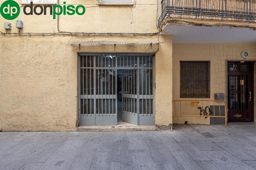Calle San Miguel Alta, 31, Granada, Granada for sale - Building Photo - Image 3 of 17