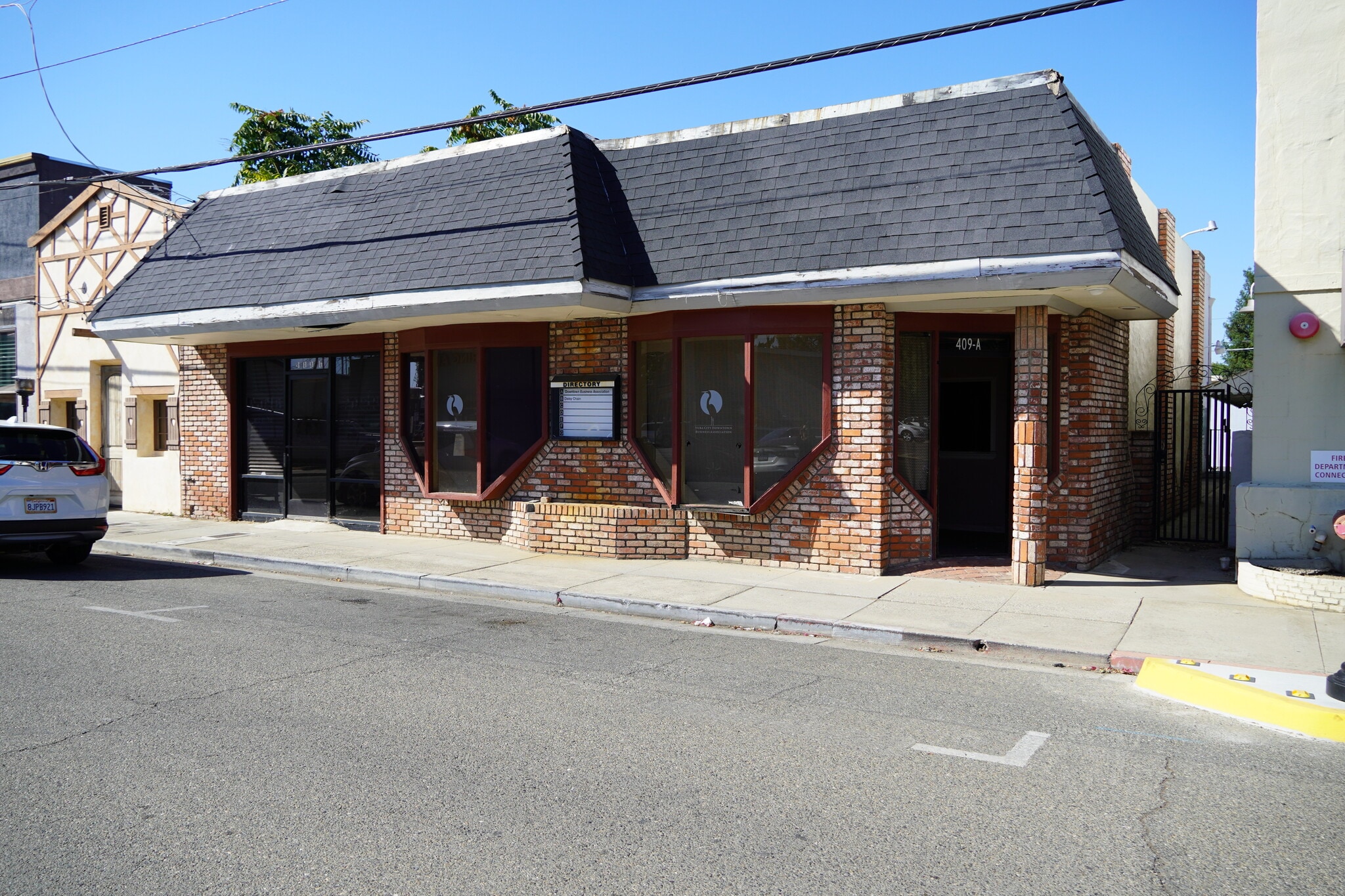 409 Center St, Yuba City, CA for sale Building Photo- Image 1 of 42