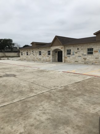 Plus de détails pour 1735 Union St, Leander, TX - Bureau/Médical à louer