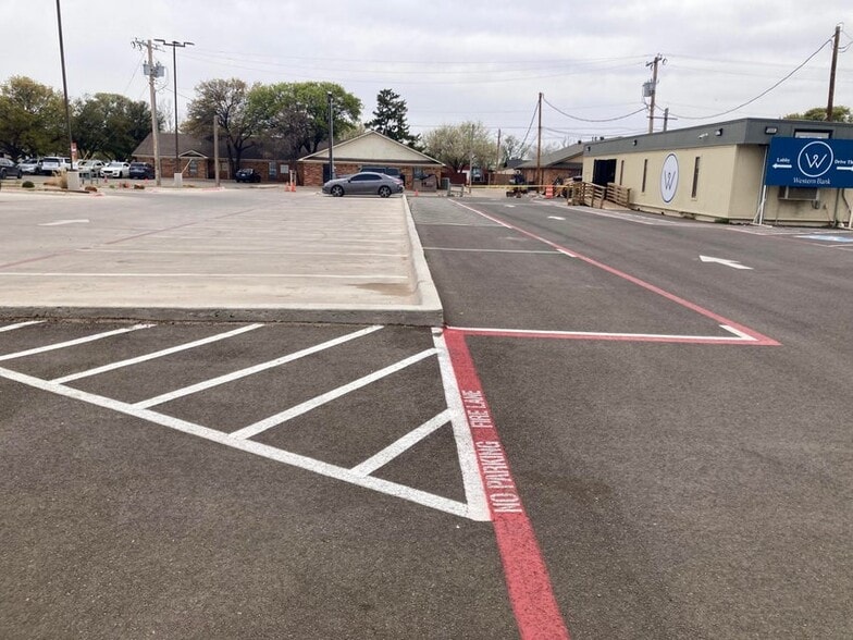 3105 Olton Rd, Plainview, TX for sale - Building Photo - Image 3 of 5