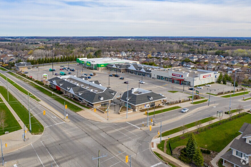 600 Laurelwood Dr W, Waterloo, ON à louer - Aérien - Image 2 de 6