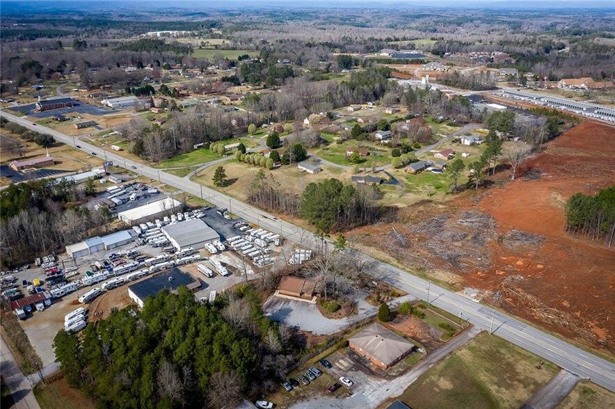 112 Surgical Blvd, Seneca, SC à vendre - Aérien - Image 2 de 11