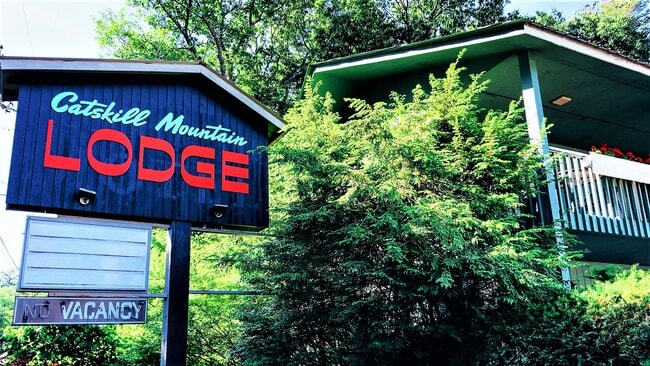 More details for 334 NY-32A, Palenville, NY - Hospitality for Sale