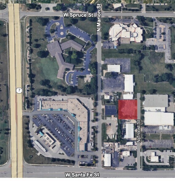 300 N Marion St, Olathe, KS for lease - Building Photo - Image 2 of 2