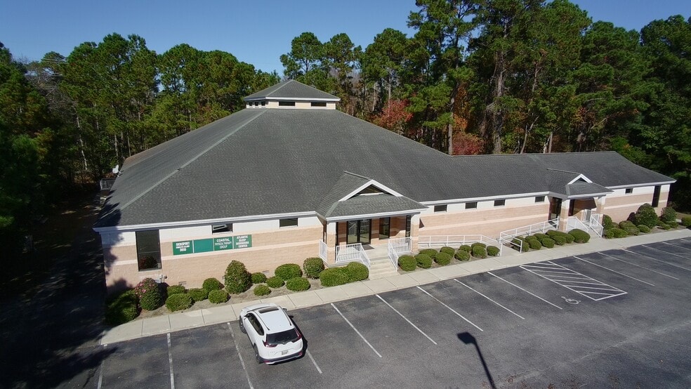 9657 Ocean Hwy, Pawleys Island, SC for sale - Building Photo - Image 1 of 22