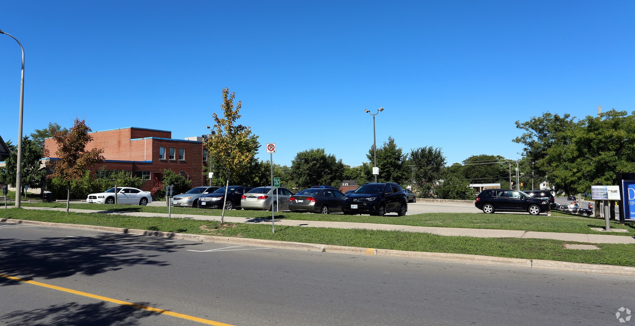 117 Church St, St Catharines, ON à vendre Photo principale- Image 1 de 3