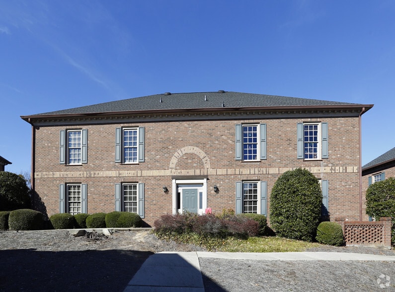 2525 Raeford Rd, Fayetteville, NC for lease - Building Photo - Image 2 of 48