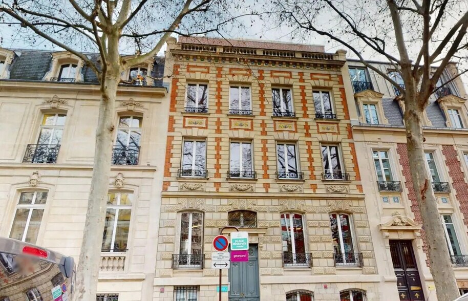 Bureau dans Paris à vendre - Photo du bâtiment - Image 2 de 11