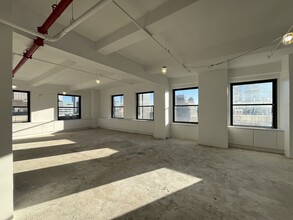 450 7th Ave, New York, NY à louer Photo intérieure- Image 2 de 6