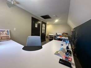 523 S 2nd St, Mankato, MN à louer Photo intérieure- Image 2 de 4