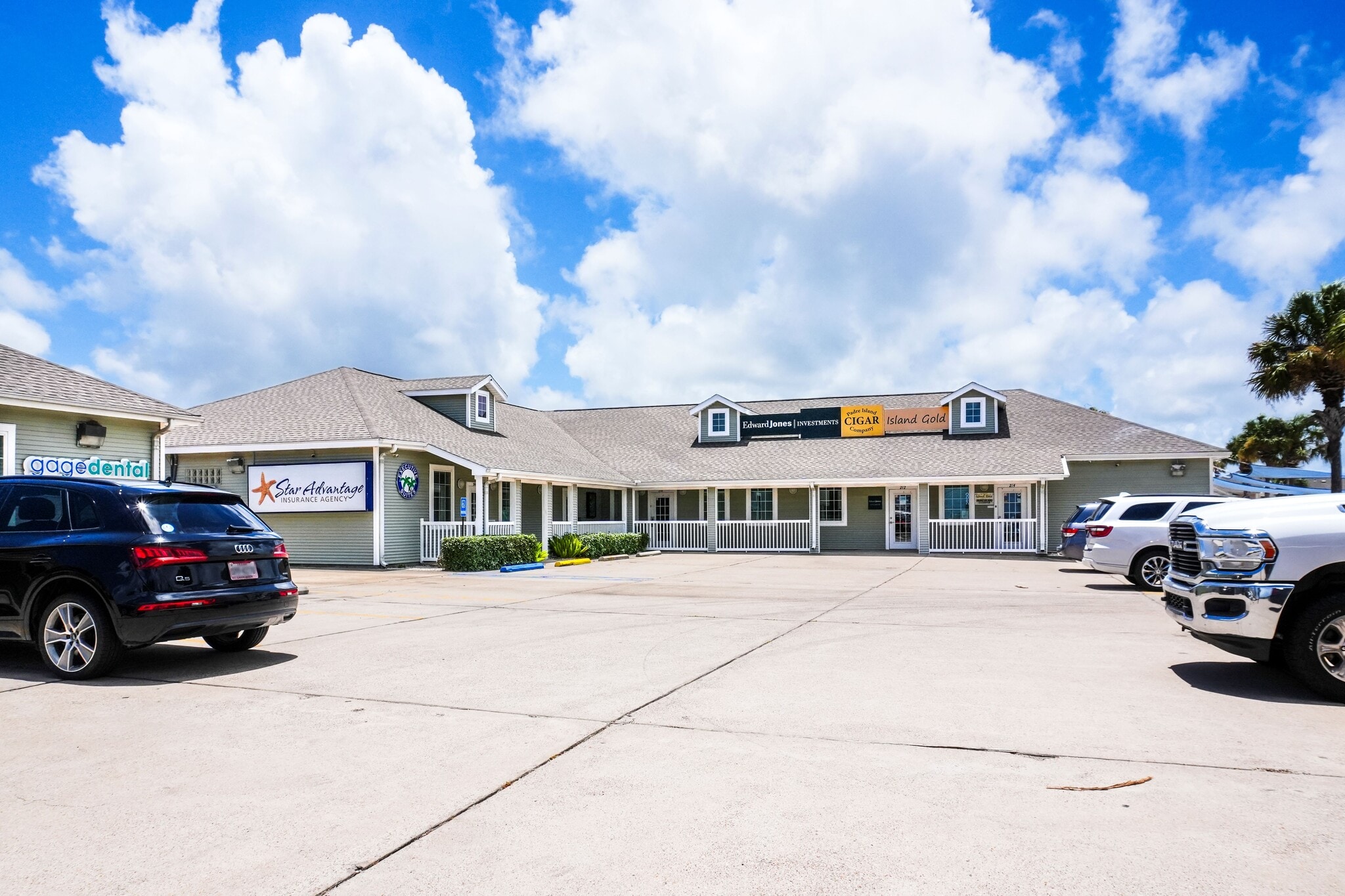 15217 S Padre Island Dr, Corpus Christi, TX for lease Primary Photo- Image 1 of 15