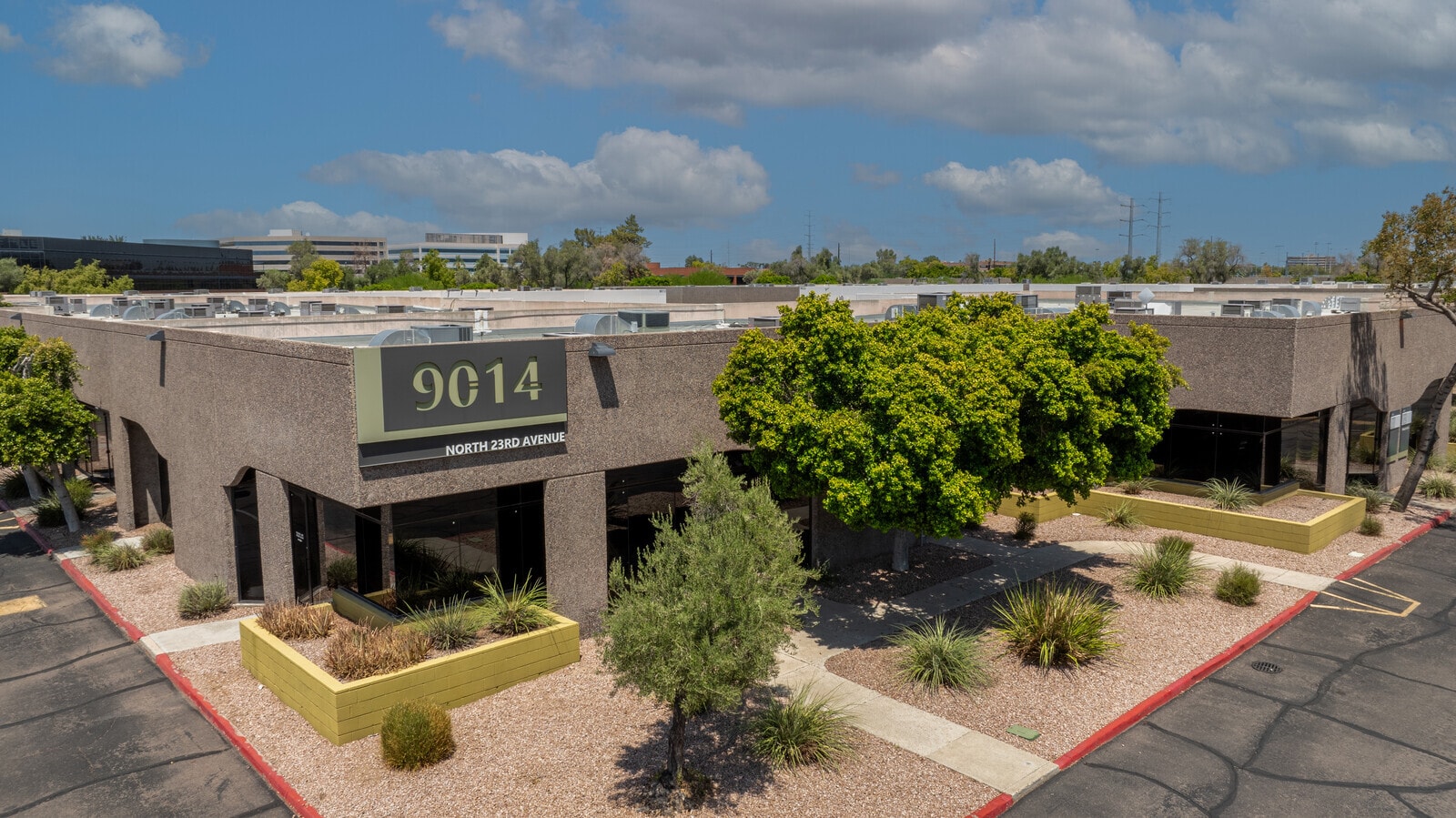 2320 W Mission Ln, Phoenix, AZ for lease Primary Photo- Image 1 of 10