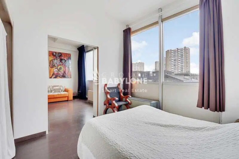 Office in Les Lilas for sale - Interior Photo - Image 2 of 2