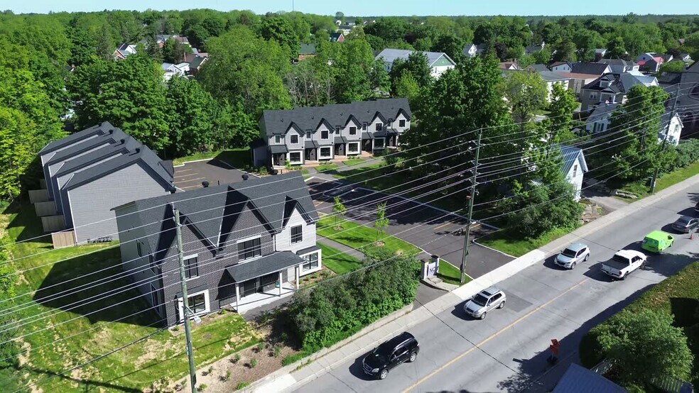 36 Main St E, Mississippi Mills, ON à vendre - Vidéo sur l’inscription commerciale - Image 1 de 42