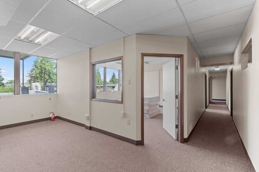 1255 Pearl St, Eugene, OR à louer - Photo du bâtiment - Image 3 de 7