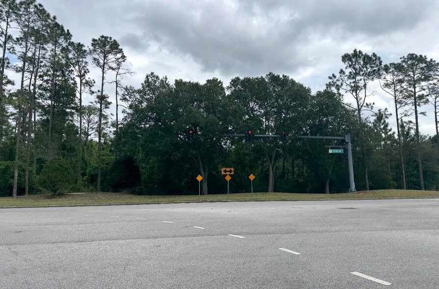 13001 Challenger Pky, Orlando, FL for sale - Building Photo - Image 2 of 3