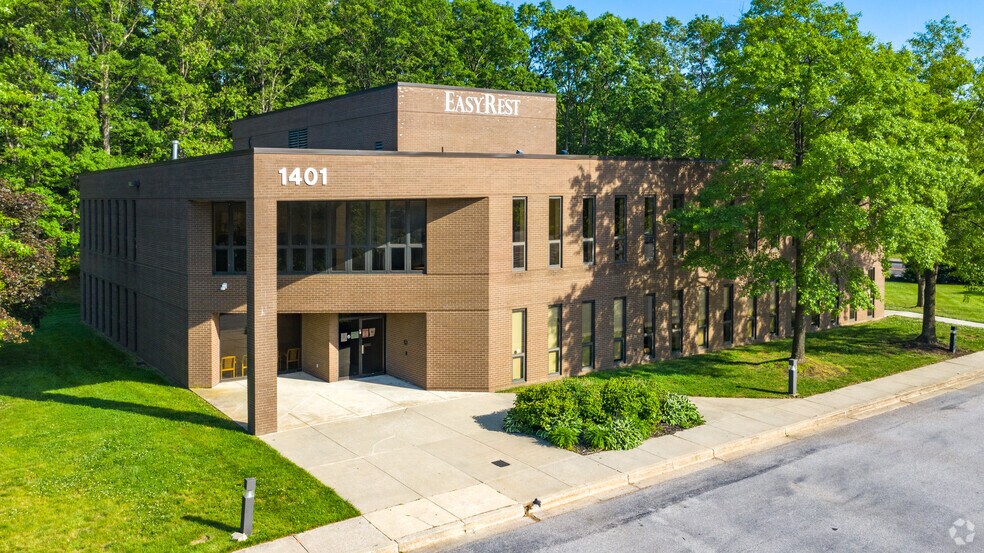 1401 S Edgewood St, Baltimore, MD à louer - Photo du bâtiment - Image 1 de 3