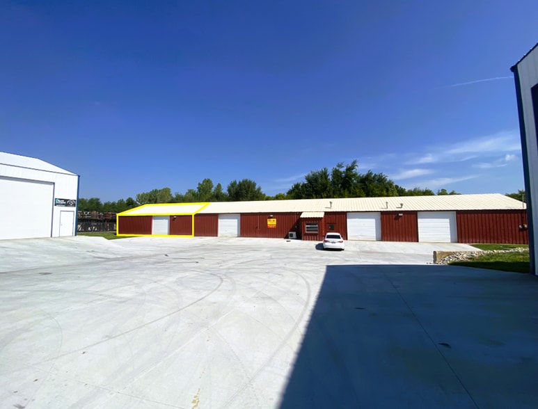 2410 W Main St, Sedalia, MO à vendre - Photo du bâtiment - Image 3 de 5