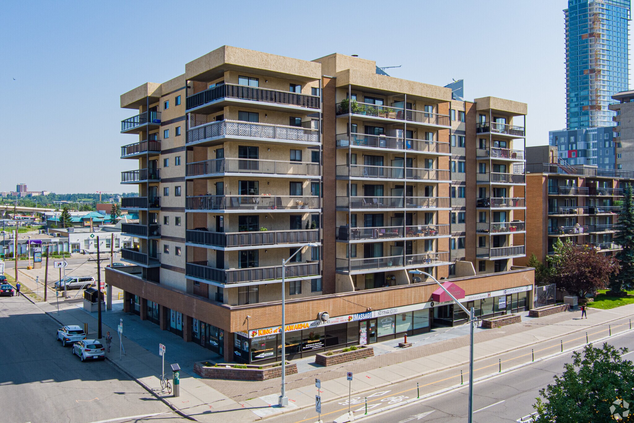 1334-1340 12 Ave SW, Calgary, AB à vendre Photo du bâtiment- Image 1 de 13