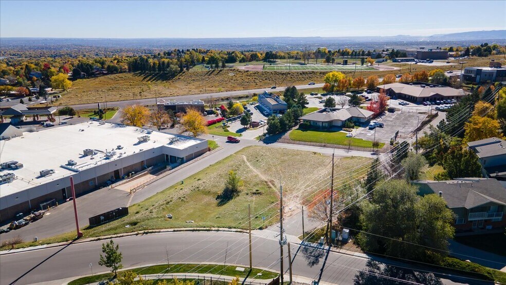 13121 W Alameda Pky, Lakewood, CO à vendre - Photo du bâtiment - Image 3 de 12