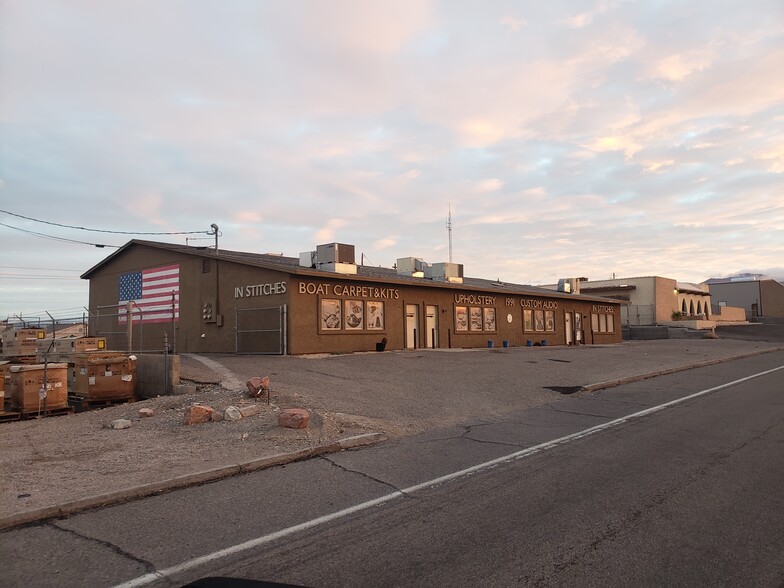 1991 Industrial Blvd, Lake Havasu City, AZ à vendre - Photo principale - Image 1 de 1