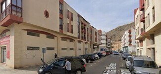 Plus de détails pour Commerce de détail à vendre