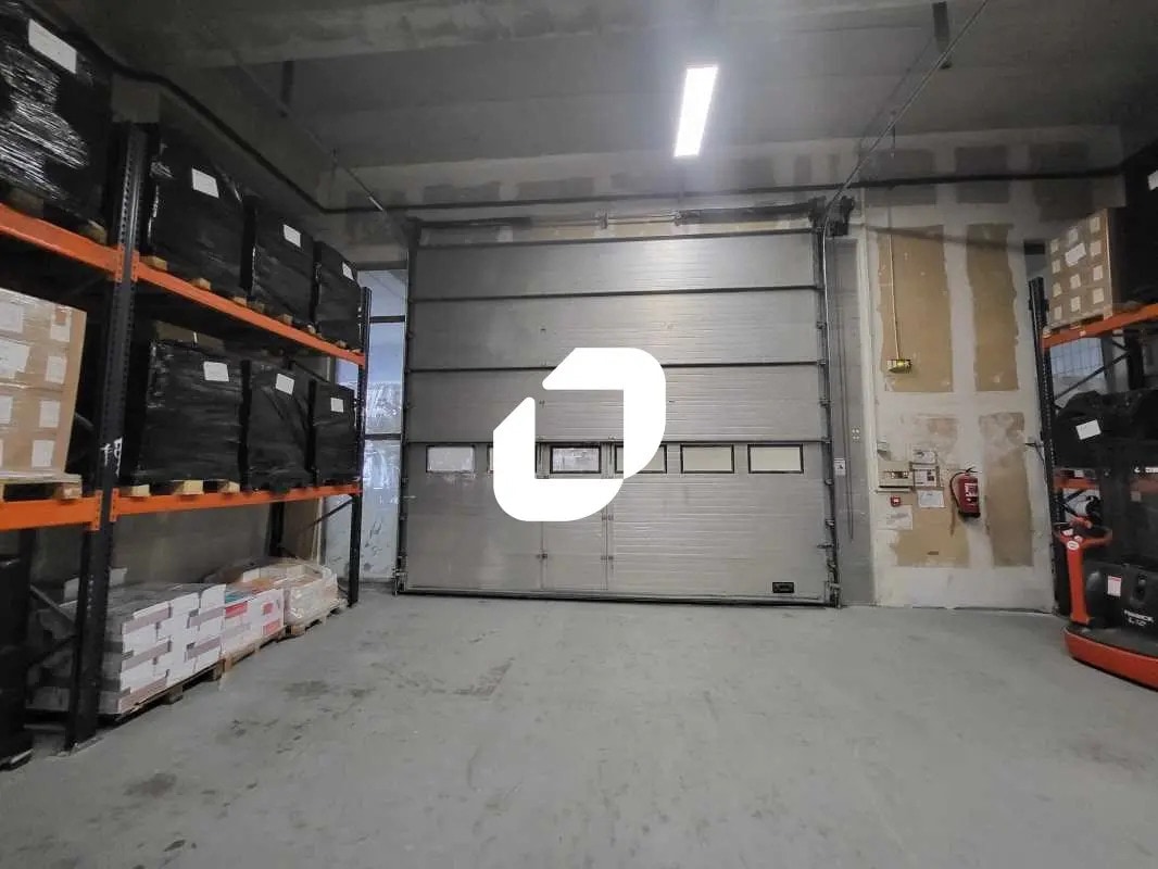 3/5 Allée De La Seine, Ivry-sur-Seine for lease Building Photo- Image 1 of 19