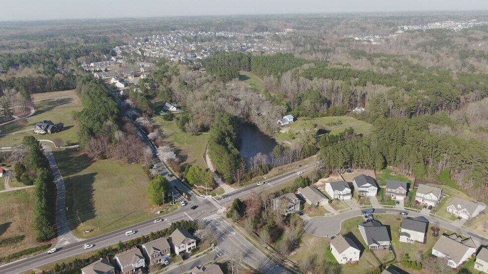 6724 Old Murray Dr, Wake Forest, NC à vendre - Vidéo sur l’inscription commerciale - Image 2 de 3