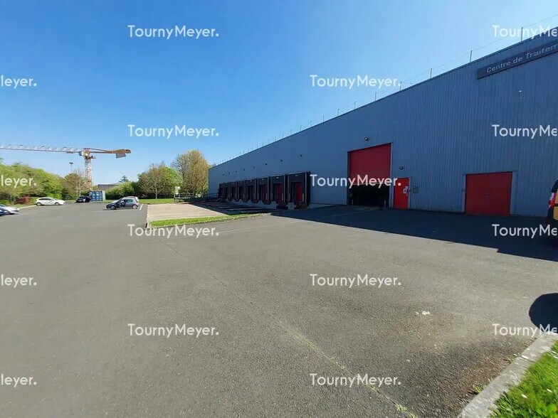 Flex dans Orvault à louer - Photo du bâtiment - Image 2 de 8