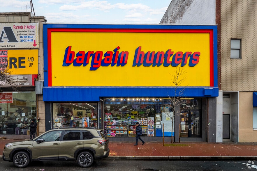 16815 Jamaica Ave, Jamaica, NY à vendre - Photo du bâtiment - Image 2 de 5