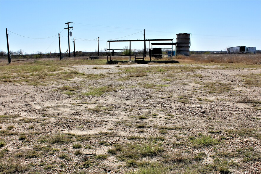 612 FM 99, Tilden, TX for sale - Primary Photo - Image 1 of 1