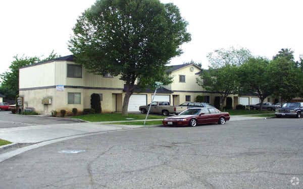 4140 N Clark St, Fresno, CA for sale - Building Photo - Image 2 of 5
