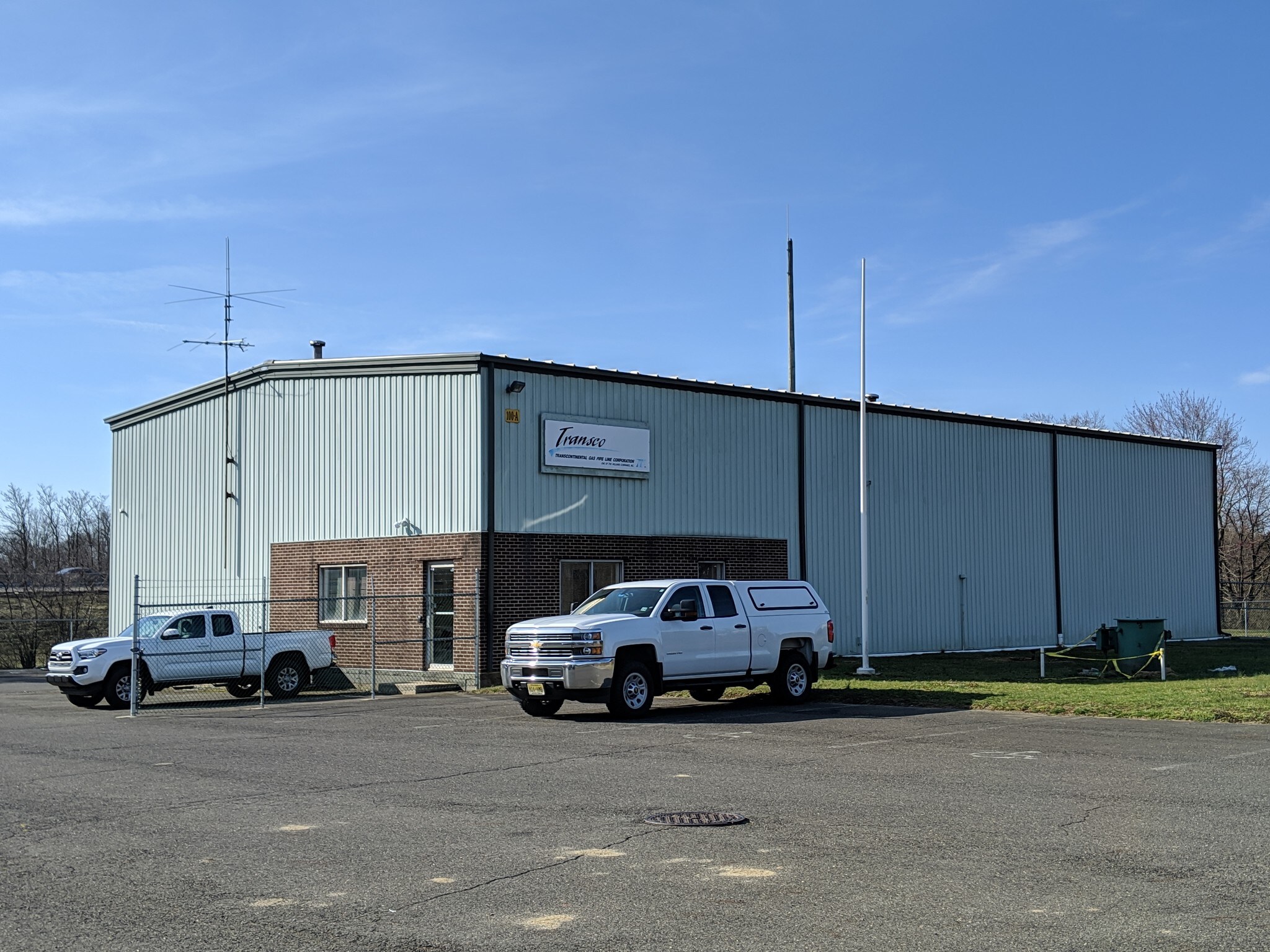 100 Pike Rd, Mount Laurel, NJ à louer Photo principale- Image 1 de 7