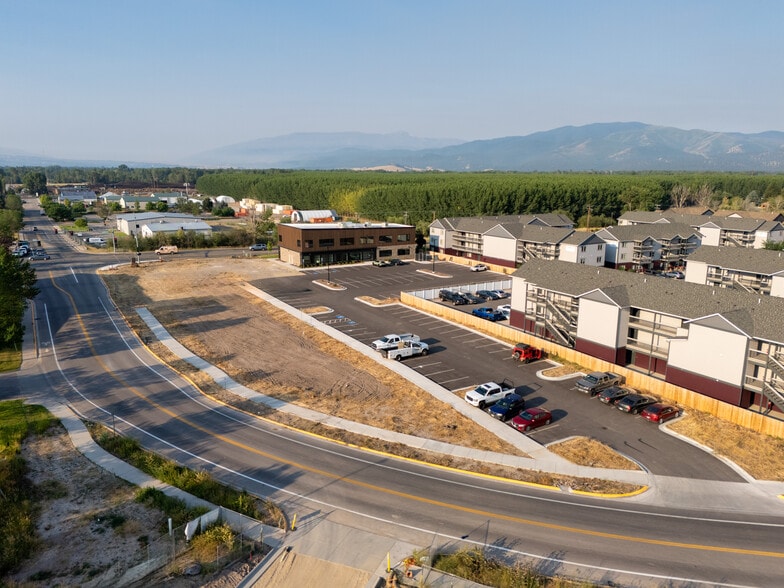 3760 Mullan Rd, Missoula, MT for sale - Building Photo - Image 3 of 18