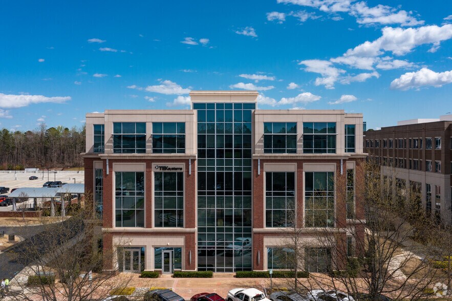 5440 Wade Park Blvd, Raleigh, NC à louer - Photo du bâtiment - Image 2 de 50