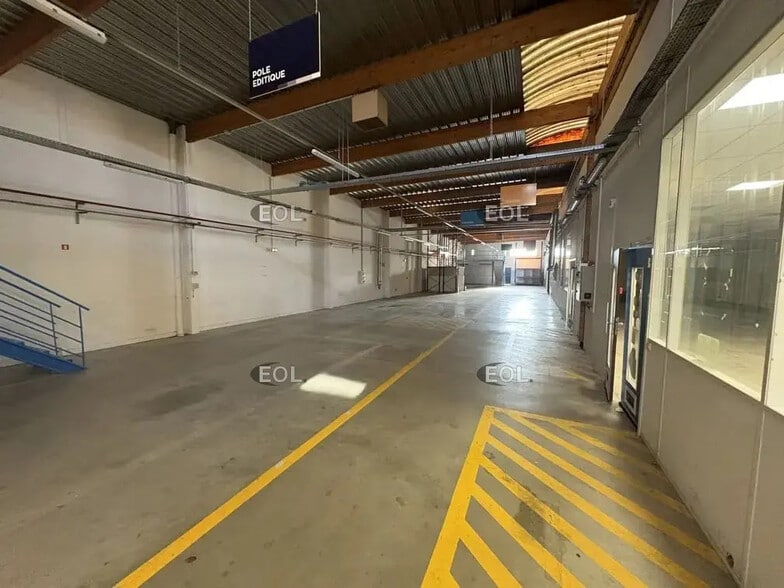 Flex dans Colombes à louer - Photo intérieure - Image 3 de 18