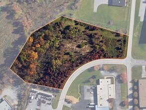 Farmtrail Rd & Farmbrook Ln, York, PA - aerial  map view