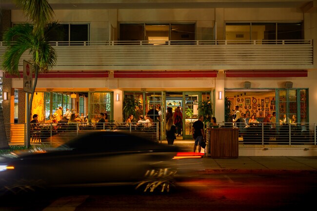 More details for 1200 Ocean Dr, Miami Beach, FL - Retail for Lease