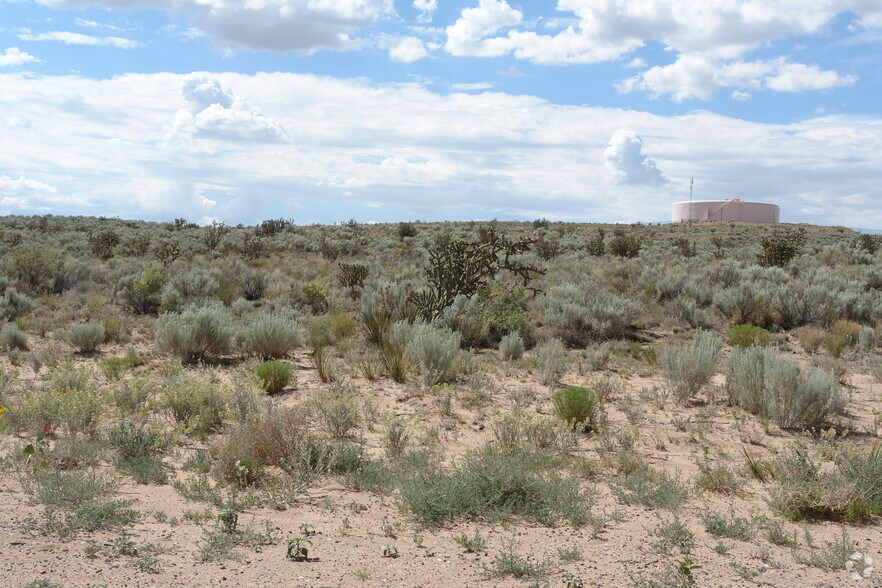 Unser Blvd, Rio Rancho, NM à vendre - Photo du bâtiment - Image 2 de 2