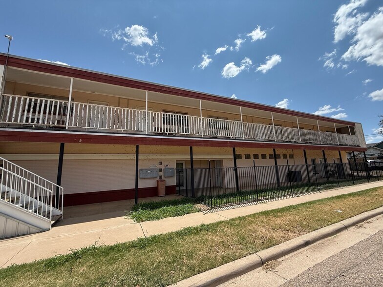 2123 15th St, Lubbock, TX for sale - Building Photo - Image 2 of 15