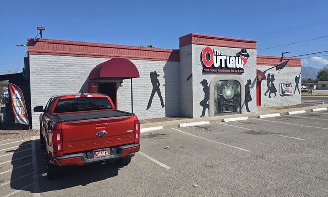 Plus de détails pour 1312 W Roger Rd, Tucson, AZ - Commerce de détail à vendre