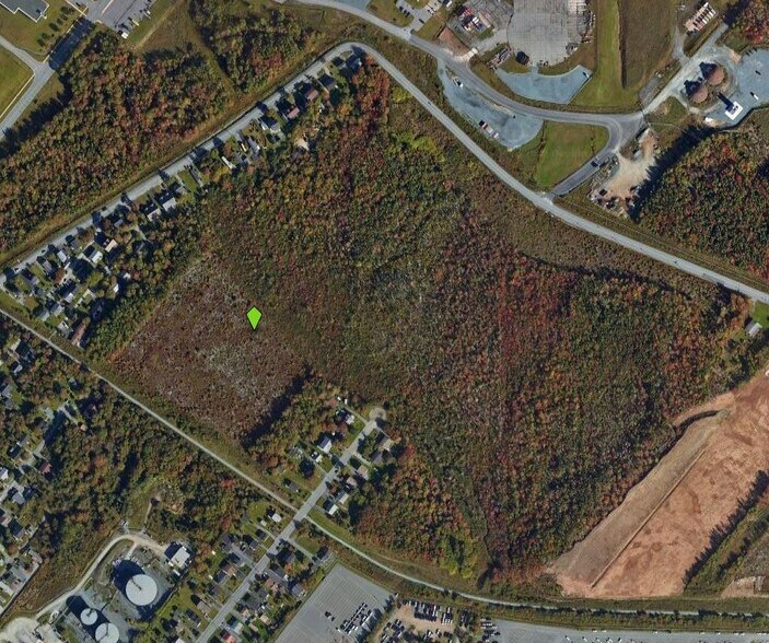 126 Howard Av, Shearwater, NS à vendre - Photo principale - Image 1 de 1